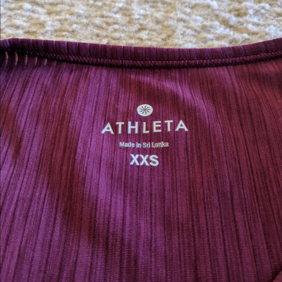 Athleta workout top - Picture 4 of 5